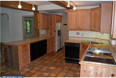 7560 Tohickon Hill Rd, Pipersville, PA 18947 - photo 5