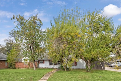 6502 Neff St, Houston, TX 77074 - photo 2