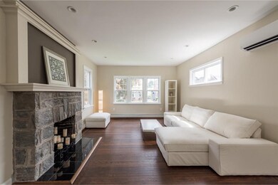 2422 Wynnefield Dr, Havertown, PA 19083 - photo 4