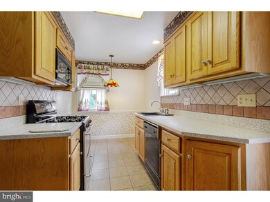 4216 Garrett Rd, Drexel Hill, PA 19026 - photo 7