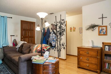 612 SW Sunwood Way, Grants Pass, OR 97526 - photo 4