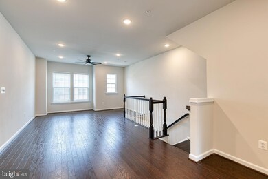 2581 Debert Cir, Hanover, MD 21076 - photo 3