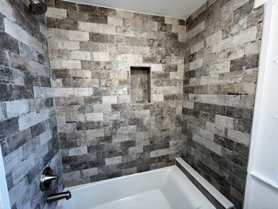 82 Forest St unit A2, Stamford, CT 06901 - photo 7