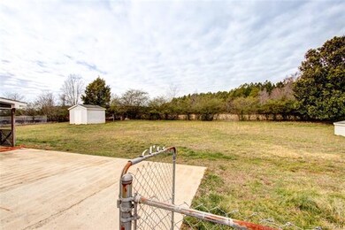 12015 Mcintosh Rd, Huntersville, NC 28078 - photo 4