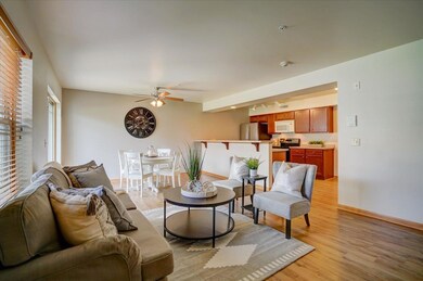 2832 Pleasant View Rd unit 101, Middleton, WI 53562 - photo 2