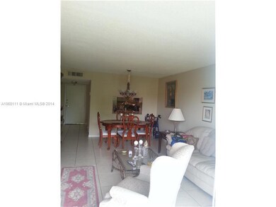 9360 Fontainebleau Blvd unit 408, Miami, FL 33172 - photo 7