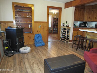 27 Kirk St, Great Barrington, MA 01230 - photo 3