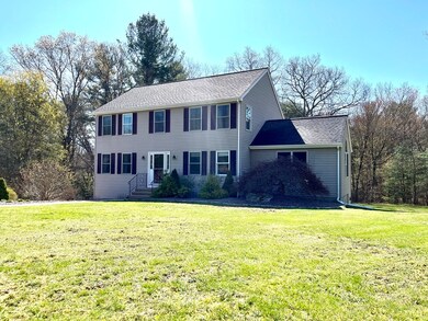 8 Val go Way, Dudley, MA 01571 - photo 4