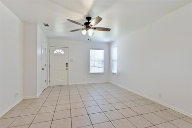 1018 W Coffin St unit 101, Denison, TX 75020 - photo 5