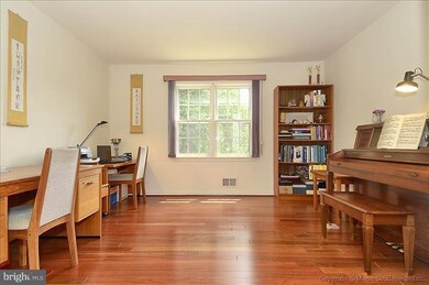 13623 Castle Cliff Way, Silver Spring, MD 20904 - photo 3