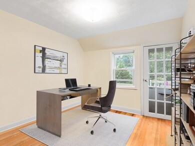 12 Frances St unit 2, Newton, MA 02461 - photo 4