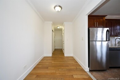 150-40 71 71 unit 4G, Flushing, NY 11367 - photo 7