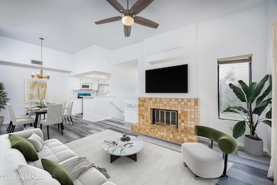 7968 E Colette Cir unit 216, Tucson, AZ 85710 - photo 3