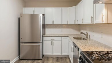 Kenwood Condominium, Bethesda, MD 20816 - photo 4