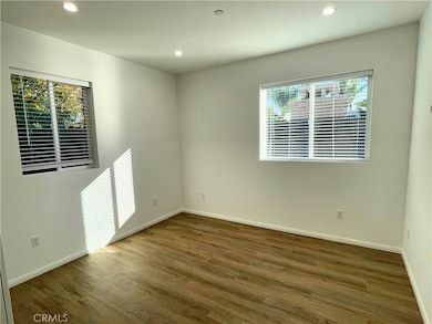 23924 Hamlin St, Los Angeles, CA 91307 - photo 7