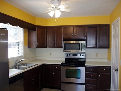 light bright kitchen