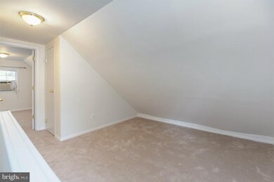 232 Manassas Dr, Manassas Park, VA 20111 - photo 2