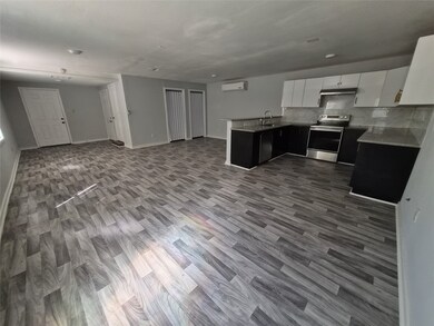 12335 Roy A Rd unit A, Brookside, TX 77581 - photo 5