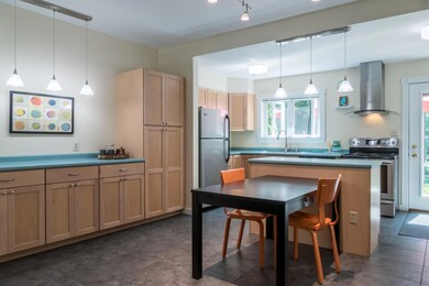 29 Redwood Ln, Brunswick, ME 04011 - photo 4