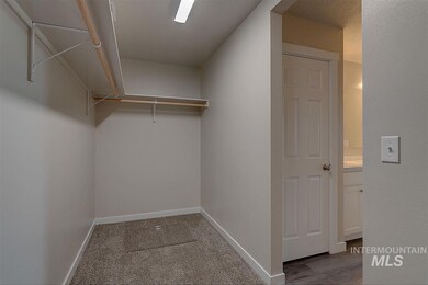 7034 S Catfish Creek Ave, Meridian, ID 83642 - photo 4