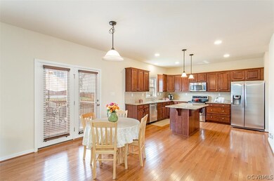 The informal breakfast/dining area!