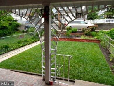 1323 Linden St, Reading, PA 19604 - photo 4