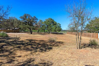 00 Morning Glory Dr unit 3HR, Fredericksburg, TX 78624 - photo 2
