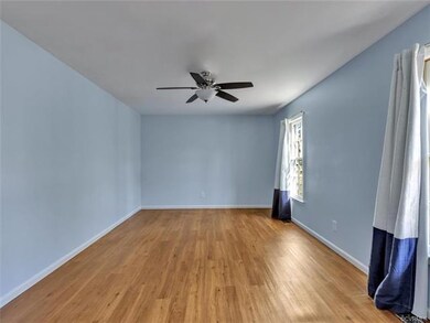Massive Family/Great Room!!