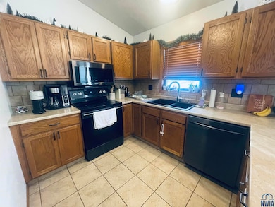 3301 Morgan St, Sioux City, IA 51104 - photo 5