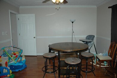 318 Village Dr, Parsons, KS 67357 - photo 7