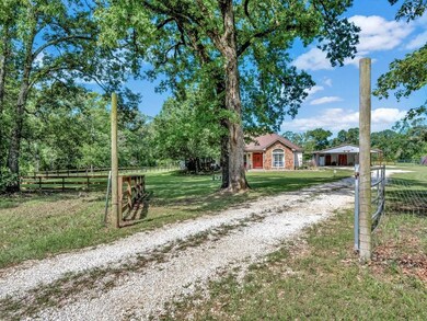 432 Stephenson Brown Rd, Lufkin, TX 75904 - photo 3