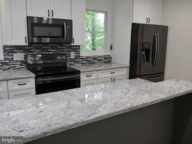 68 Wood Stream Dr, Feasterville Trevose, PA 19053 - photo 4