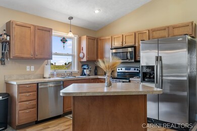 15-web-or-mls-7635 Adams St Zeeland-15