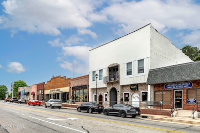 121_N_JEFFERSON_AVE-(C)PremierGA.com-09