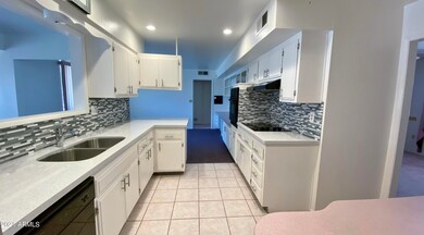 11436 N Coggins (16)