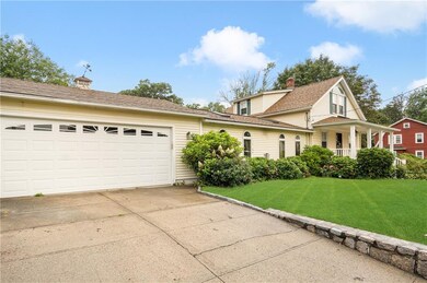 79 Lenox Ave, West Warwick, RI 02893 - photo 4