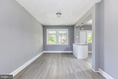 26 N Kossuth St, Baltimore, MD 21229 - photo 7