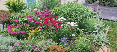 8304 Triple Crown Rd, Bowie, MD 20715 - photo 7