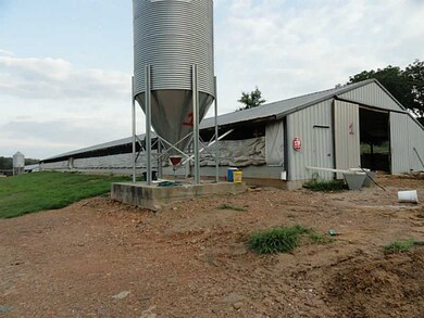 10614 N Whitehouse Rd, Fayetteville, AR 72701 - photo 4