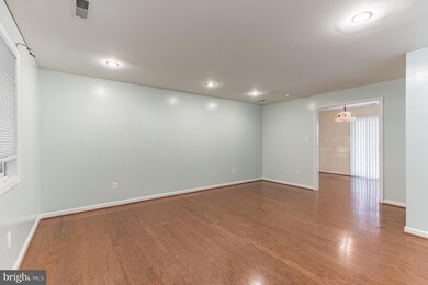 1109 N Taylor St unit A, Arlington, VA 22201 - photo 6
