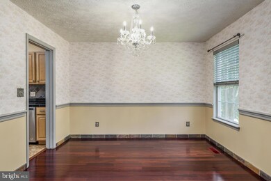 2416 Harpoon Dr, Stafford, VA 22554 - photo 7