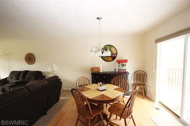 12747 Triple Oak, Lowell, MI 49331 - photo 3