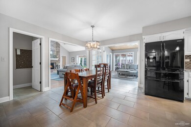 1553 Ceals Ct, Naperville, IL 60565 - photo 2