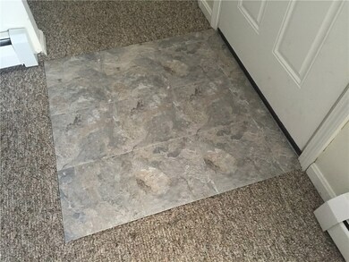 #39 Entry Way