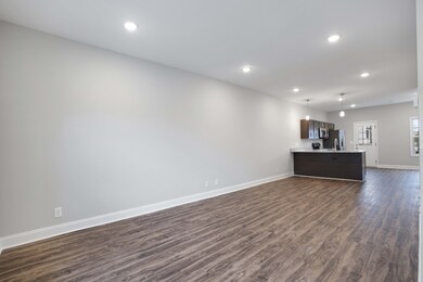 955 Professional Park Dr, Clarksville, TN 37040 - photo 3