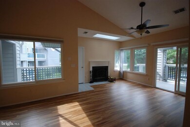 1502 Summerchase Ct unit B, Reston, VA 20194 - photo 7