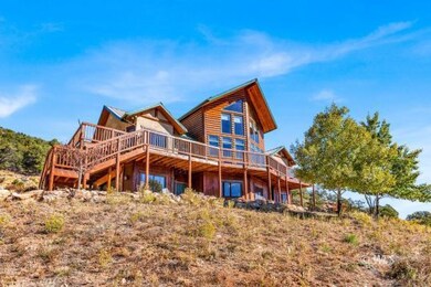Beautiful Log Home on 35 Acres
