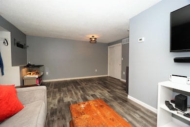 87 E Ridge Rd, MerriMacK, NH 03054 - photo 6