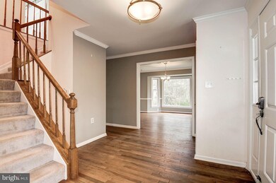 13353 Scotsmore Way, Herndon, VA 20171 - photo 4