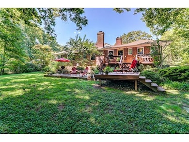 Multi-Tier Deck that is great for entertaining.